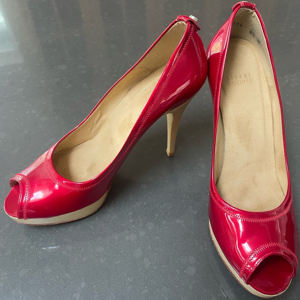 Stuart Weitzman Candy Apple Red Patent Leather Peep Toe Platform High Heel 8.5M